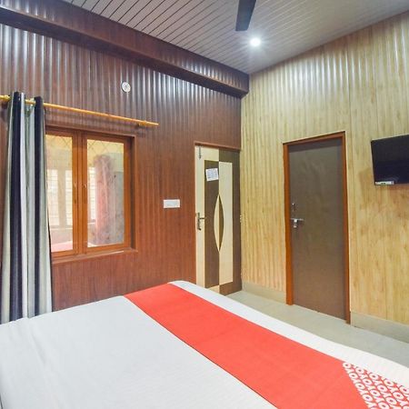 OYO 24063 Yuvraj Inn Rājpur Extérieur photo
