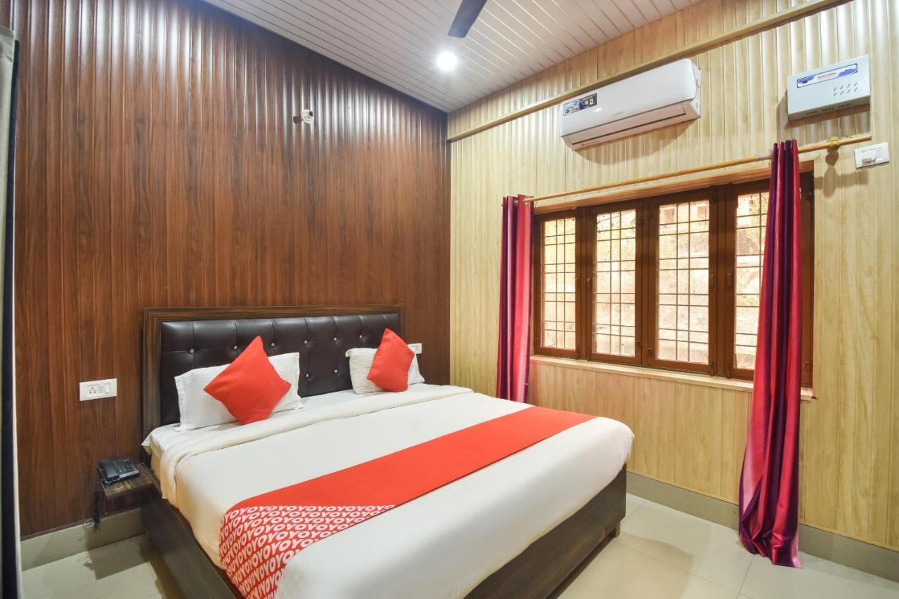 OYO 24063 Yuvraj Inn Rājpur Extérieur photo