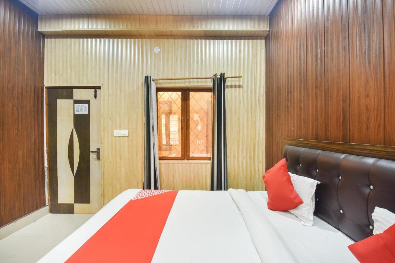 OYO 24063 Yuvraj Inn Rājpur Extérieur photo