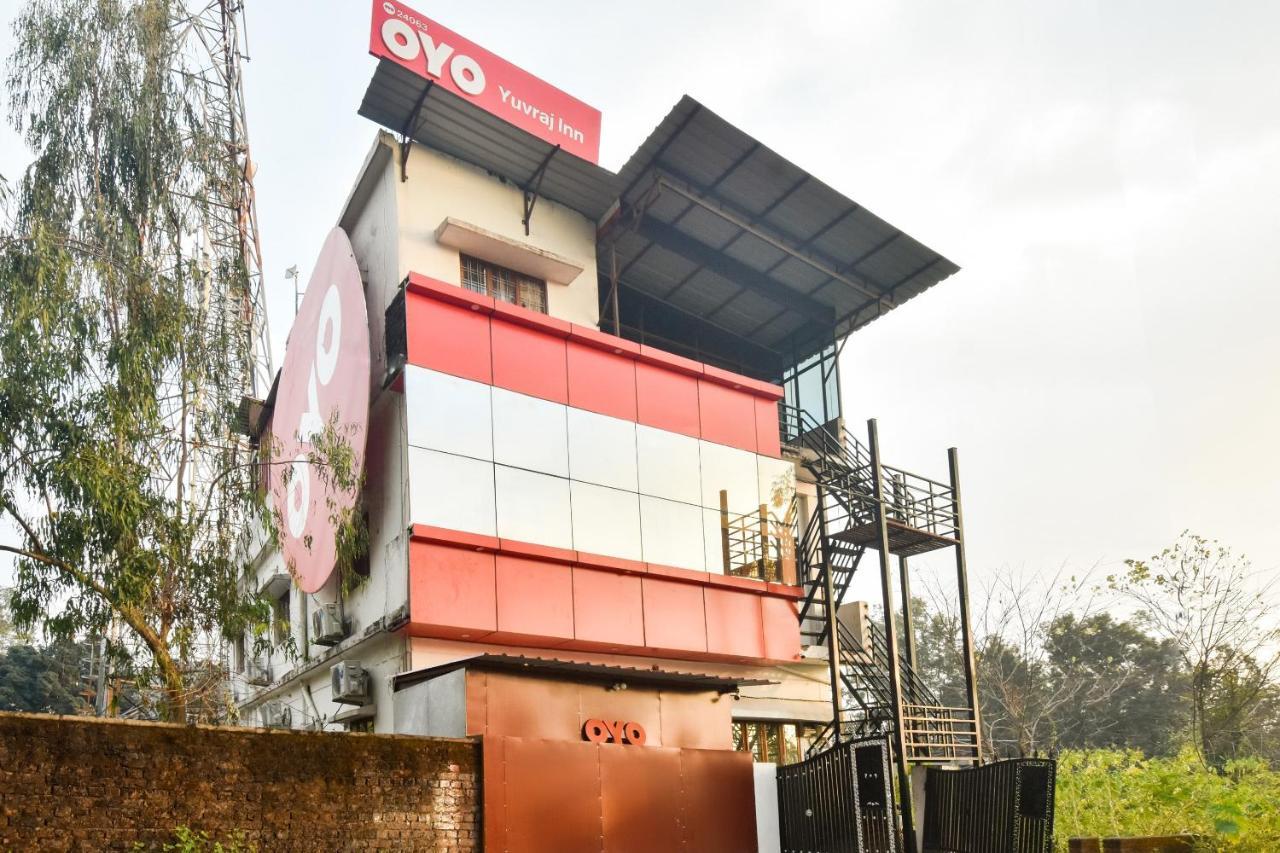 OYO 24063 Yuvraj Inn Rājpur Extérieur photo